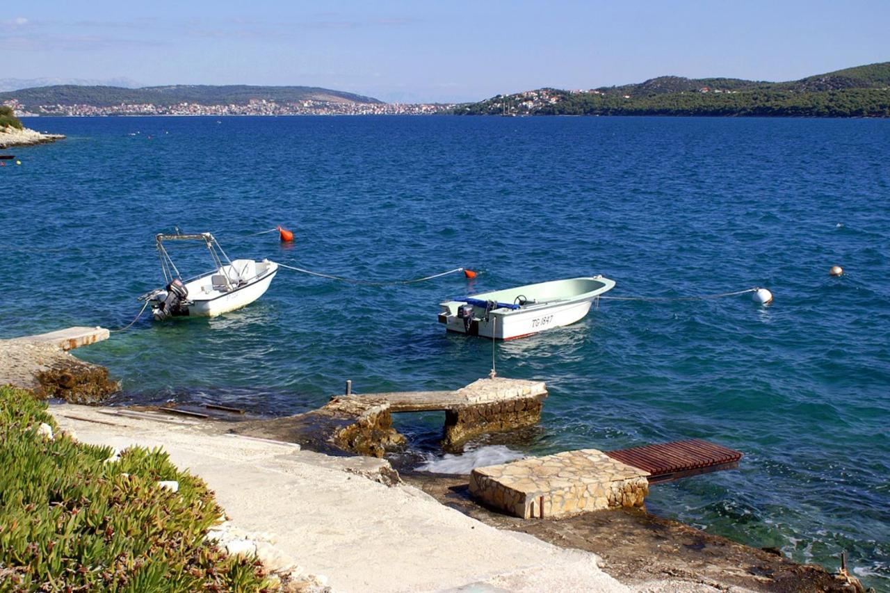 Apartments By The Sea Seget Vranjica, Trogir - 4884 Dış mekan fotoğraf